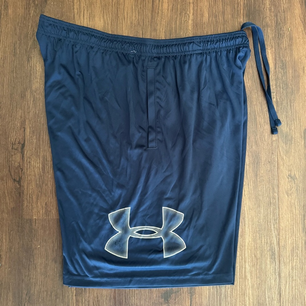 Under Armour Men's Dark Blue Sports Shorts